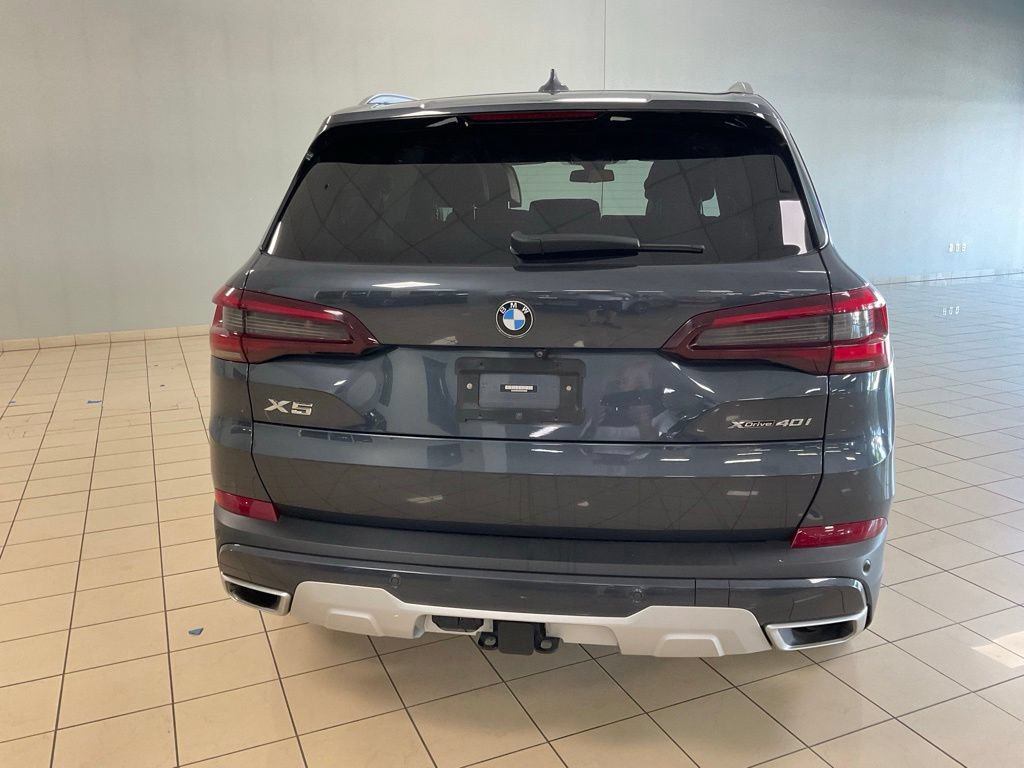Used 2022 BMW X5 xDrive40i w/ Luxury Seating Package AWD/4WD image 5