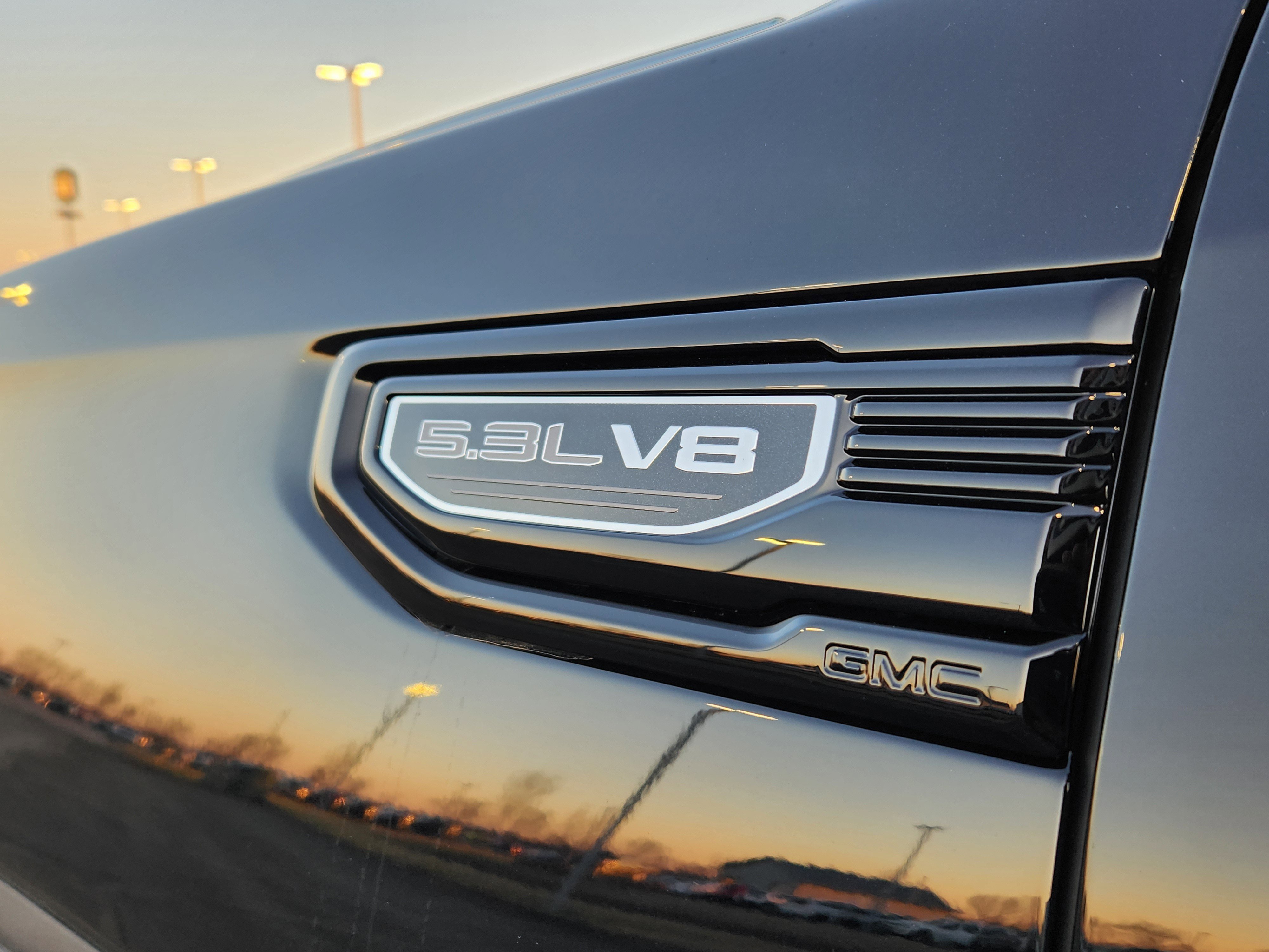 New 2026 GMC Sierra 1500 Pro w/ Graphite Edition image 7