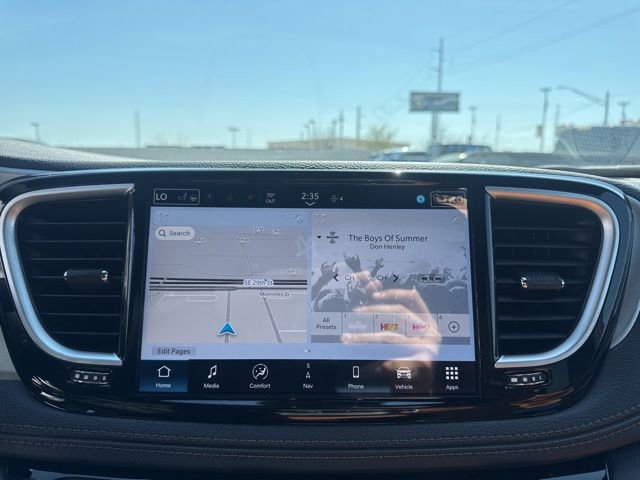 New 2026 Chrysler Pacifica Pinnacle image 20