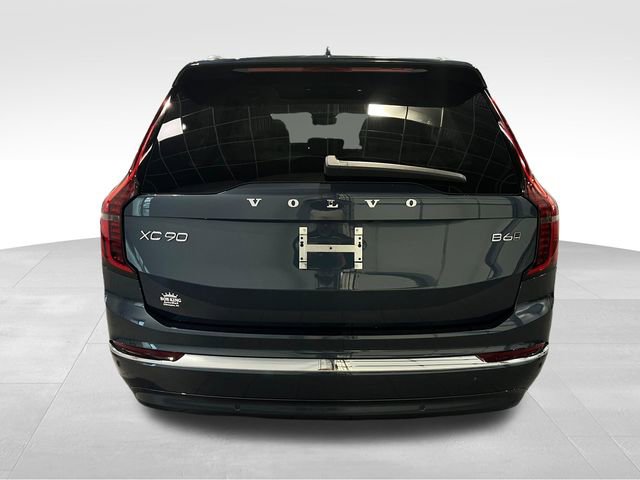 Used 2026 Volvo XC90 B6 Ultra w/ Protection Package image 6
