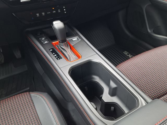 New 2026 Nissan Kicks SR FWD image 19