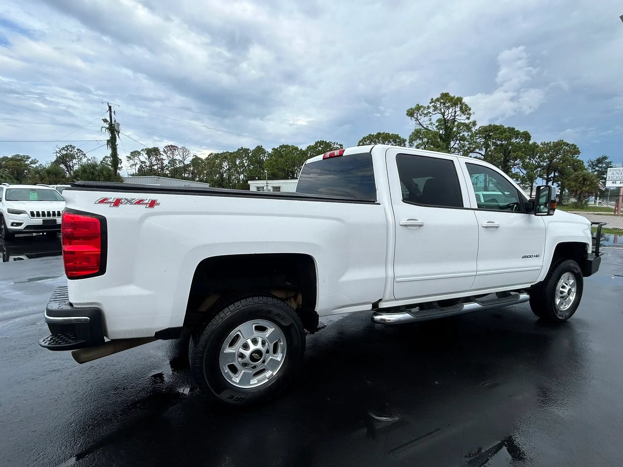 Used 2016 Chevrolet Silverado 2500 LT w/ All Star Edition AWD/4WD image 13