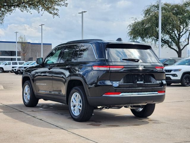 New 2026 Jeep Grand Cherokee Laredo X AWD/4WD image 4