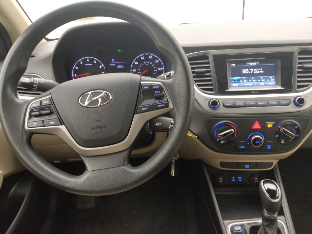 Used 2018 Hyundai Accent SE image 22