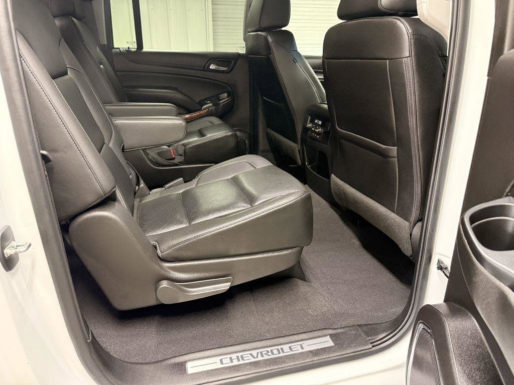 Used 2019 Chevrolet Suburban Premier AWD/4WD image 40