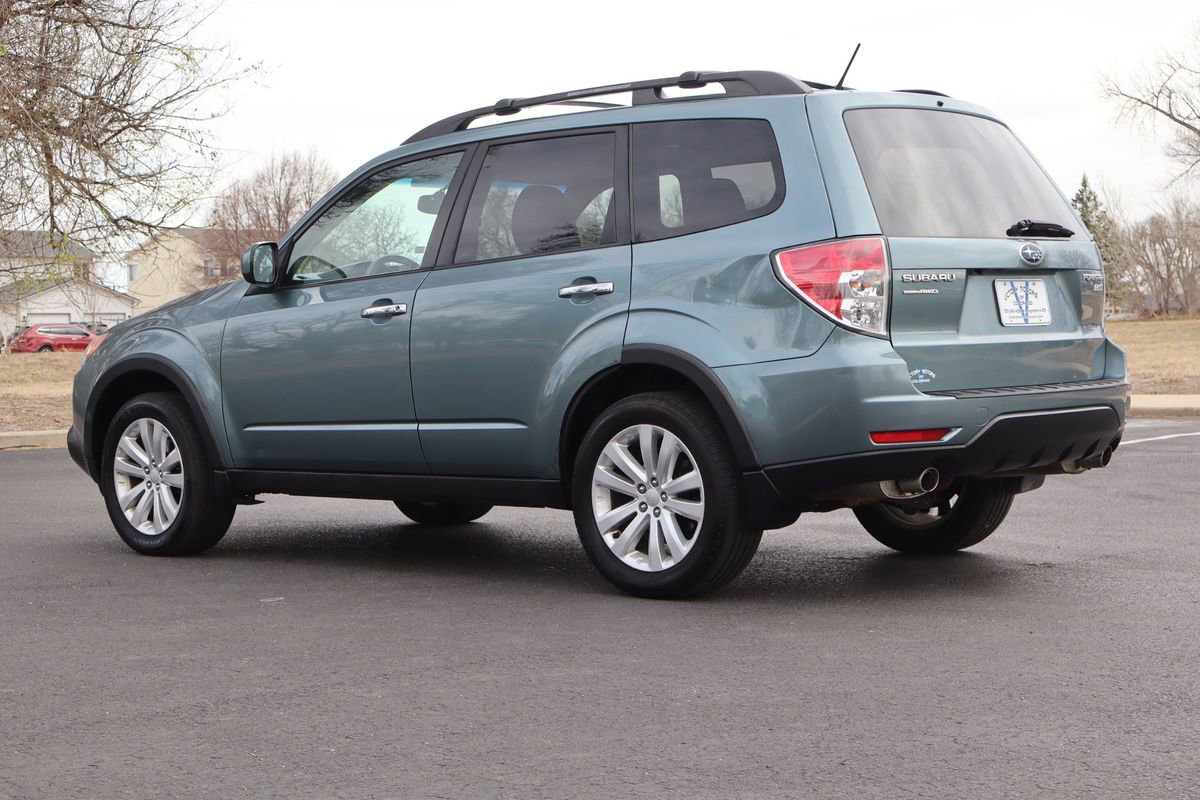 Used 2011 Subaru Forester 2.5X Limited w/ Utility Pkg image 7