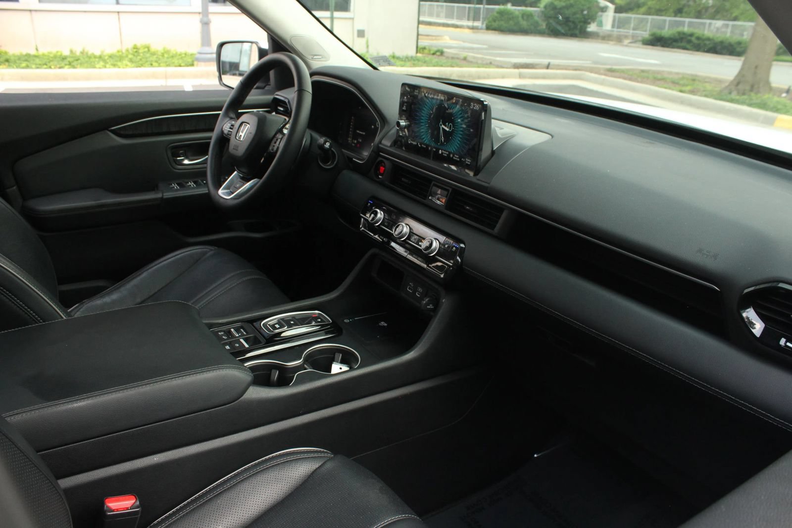 Used 2023 Honda Pilot Elite image 25