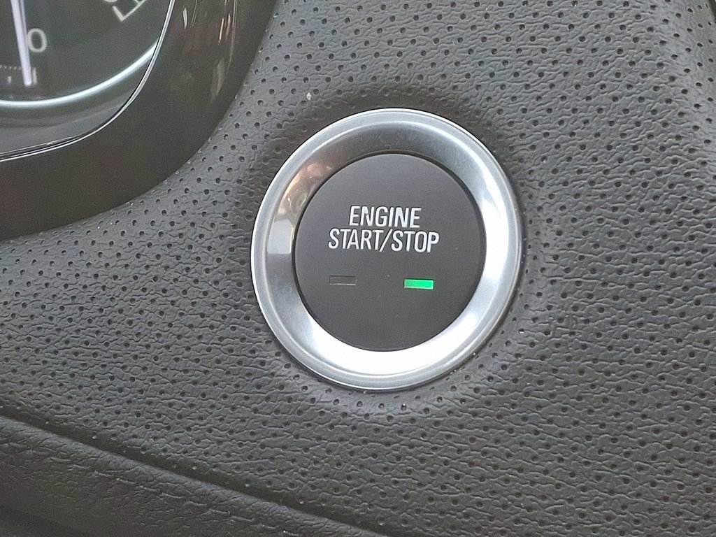 Certified 2025 Cadillac XT5 Premium Luxury w/ LPO, Floor Liner Package image 25