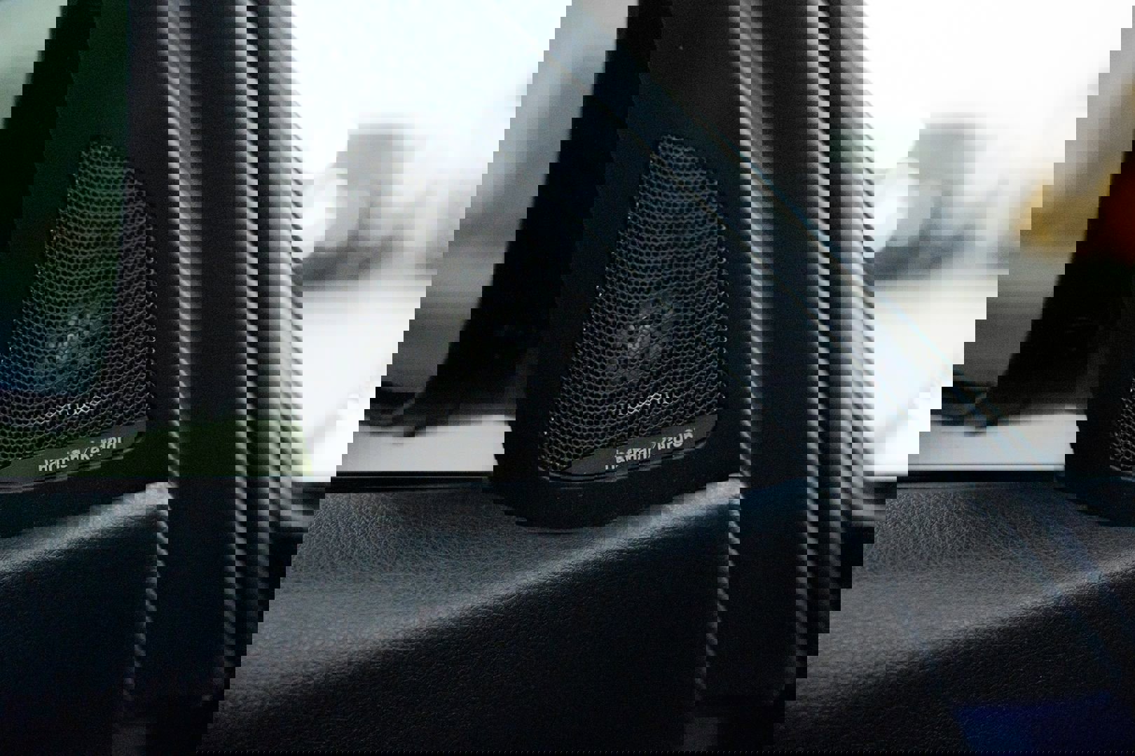 Used 2016 BMW M3 Individual w/ Lighting Package image 15