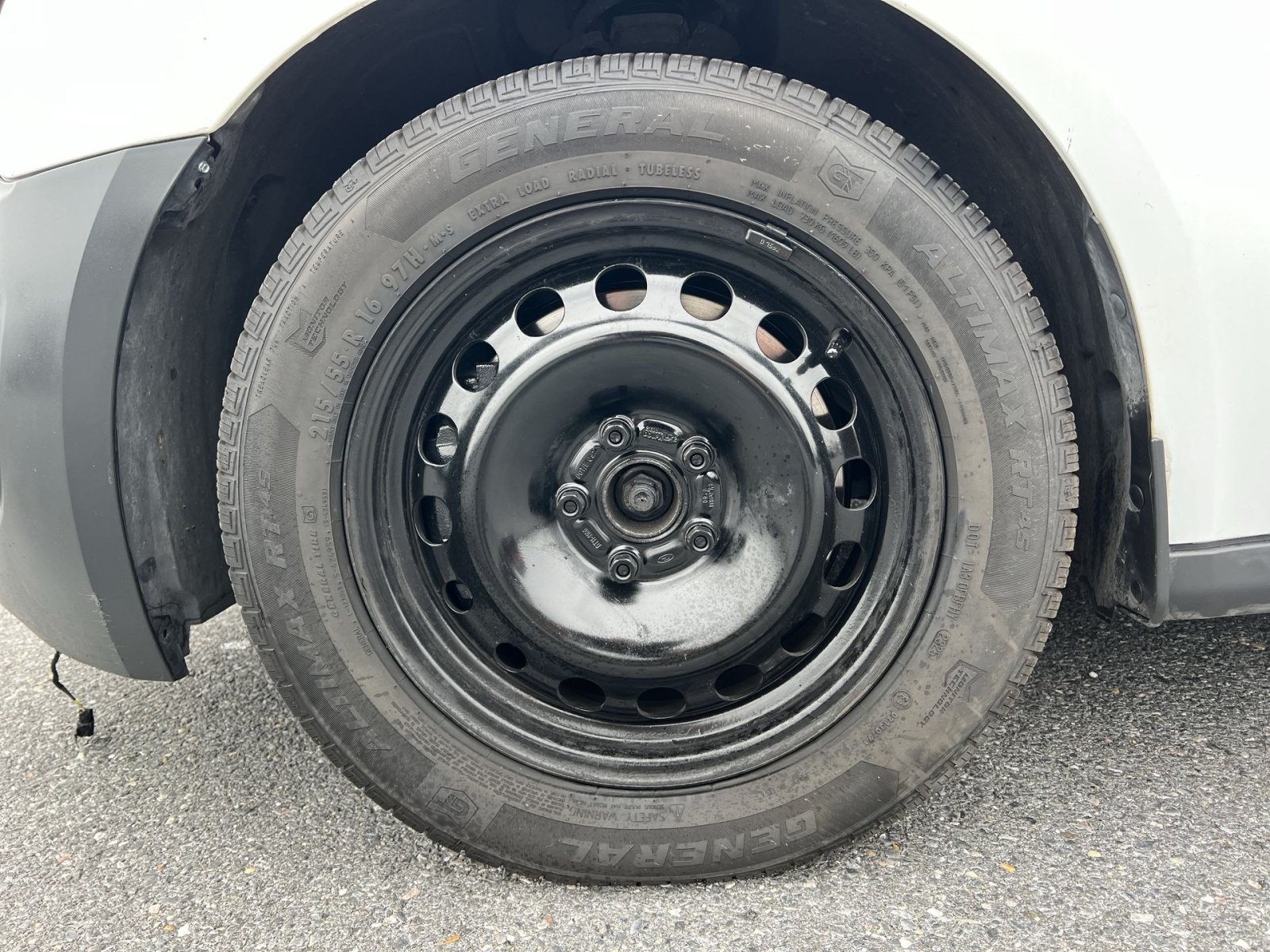 Used 2017 Ford Transit Connect XL FWD image 20