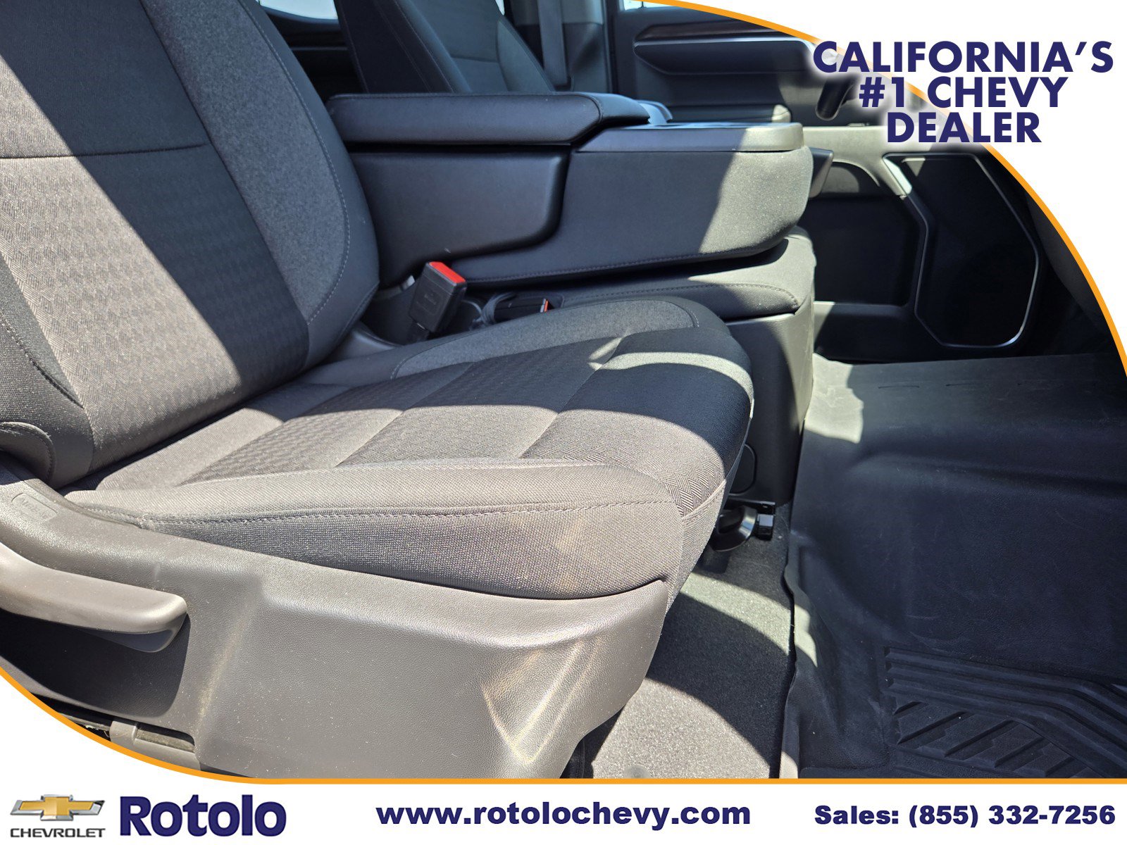 Used 2023 Chevrolet Silverado 1500 RST w/ Z71 Off-Road Package AWD/4WD image 11