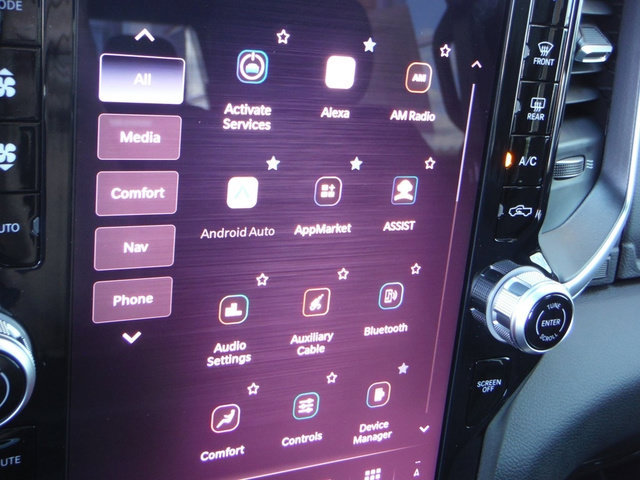 New 2026 RAM 1500 4x4 Crew Cab image 39