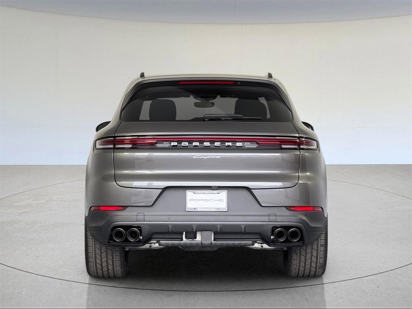 New 2025 Porsche Cayenne image 7