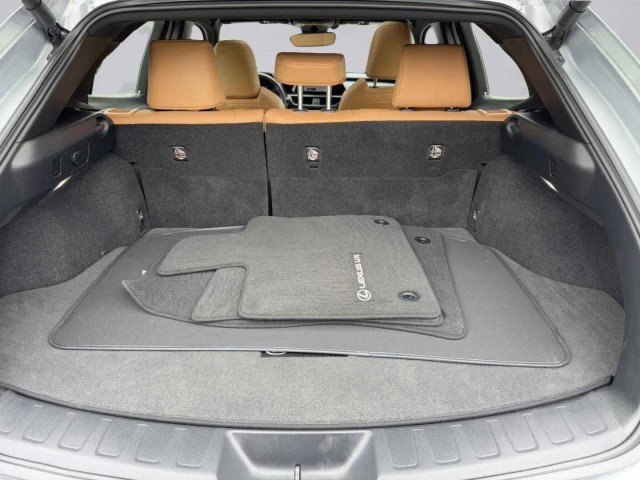 Used 2023 Lexus UX 250h FWD w/ Premium Package image 49