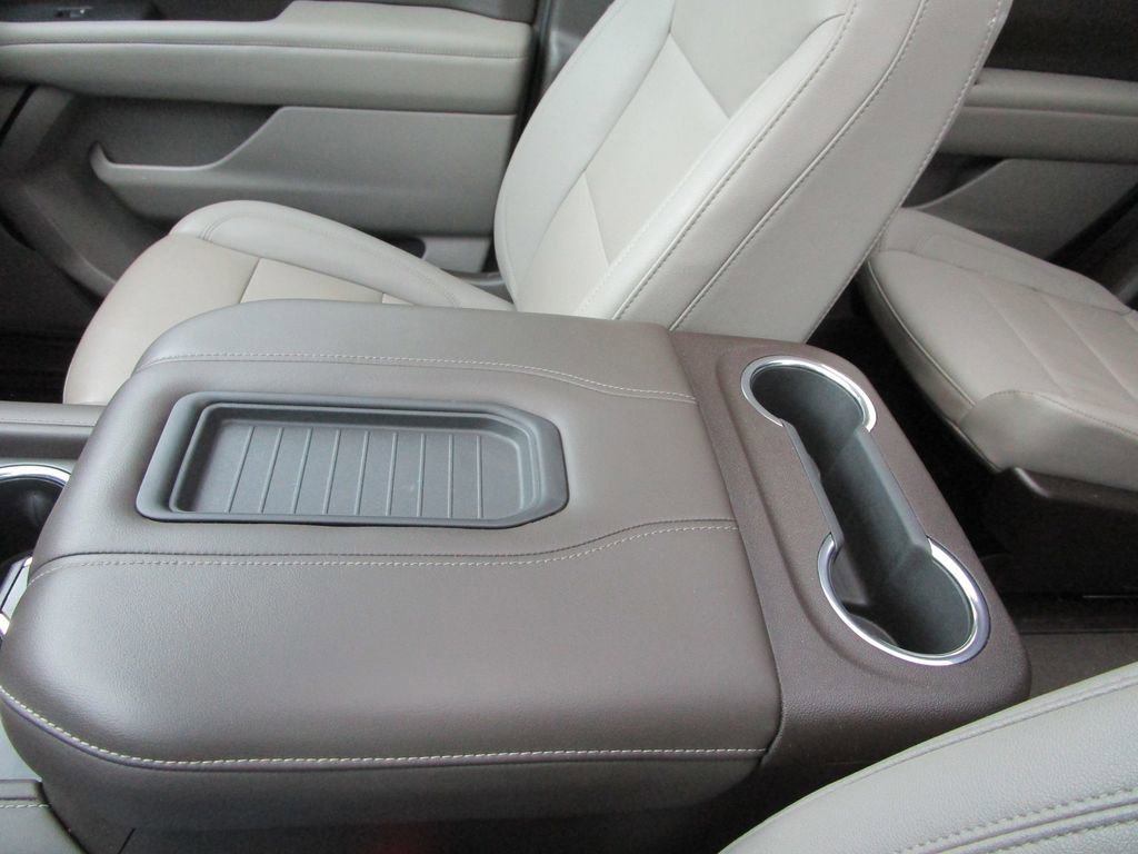 Used 2023 Chevrolet Tahoe LT image 43