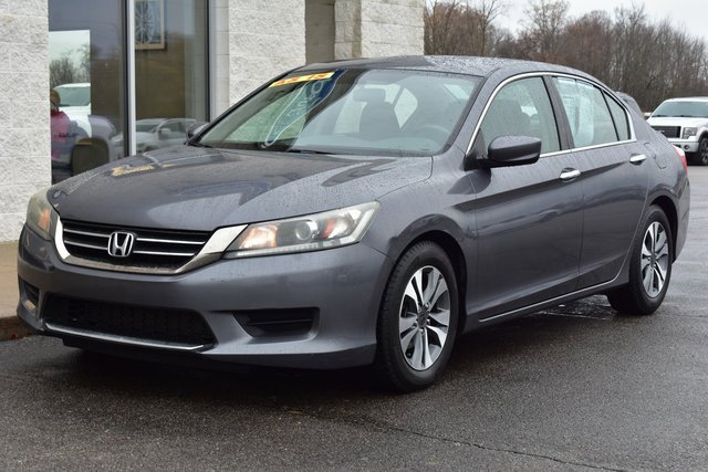 Used 2013 Honda Accord LX image 9