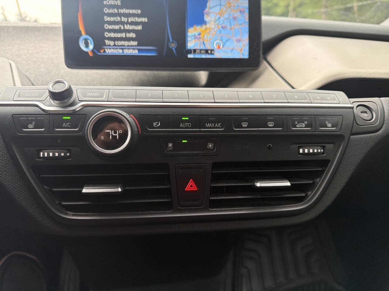 Used 2016 BMW i3 w/ Range Extender RWD image 17