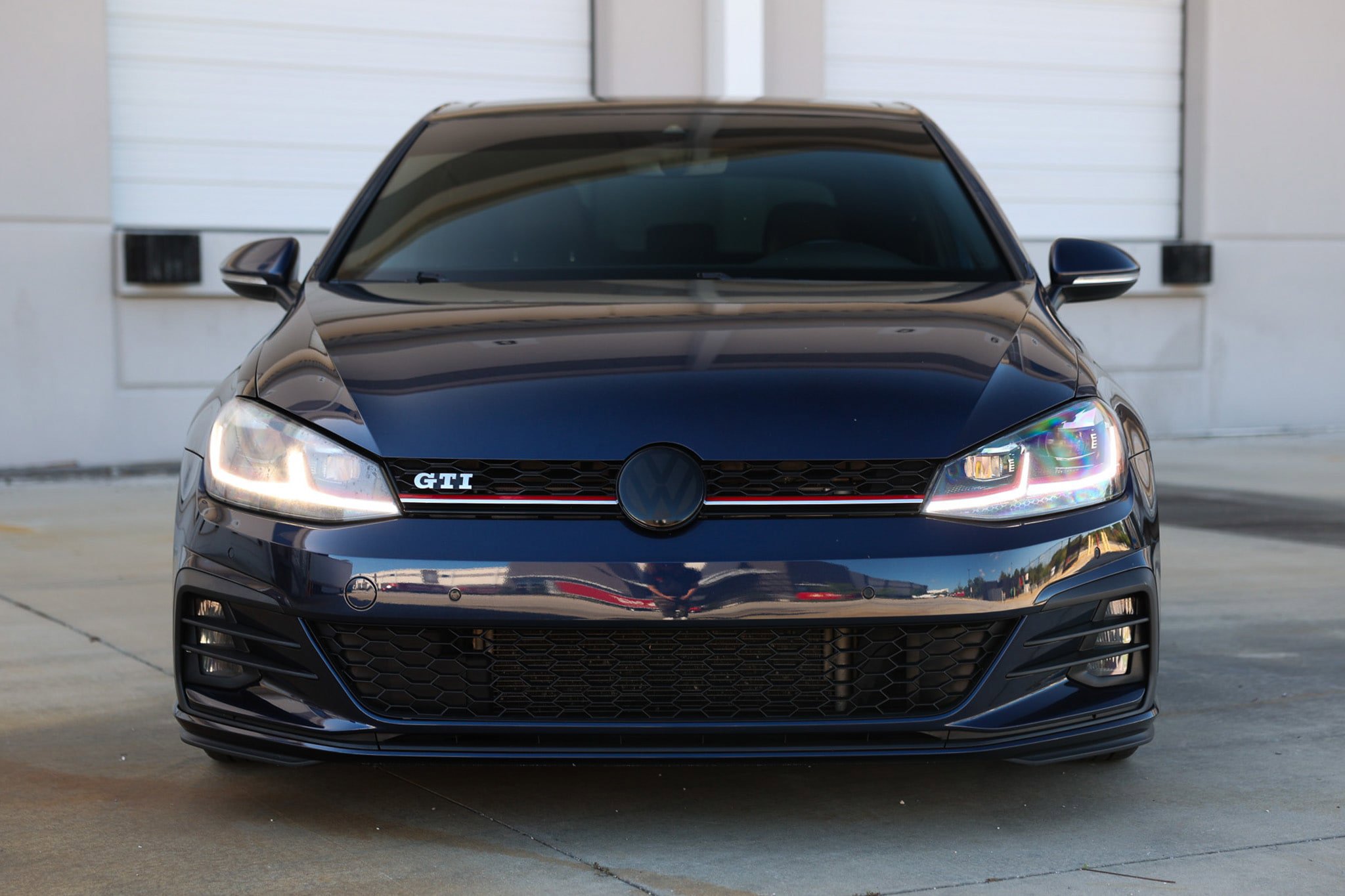 Used 2018 Volkswagen GTI Autobahn FWD image 21