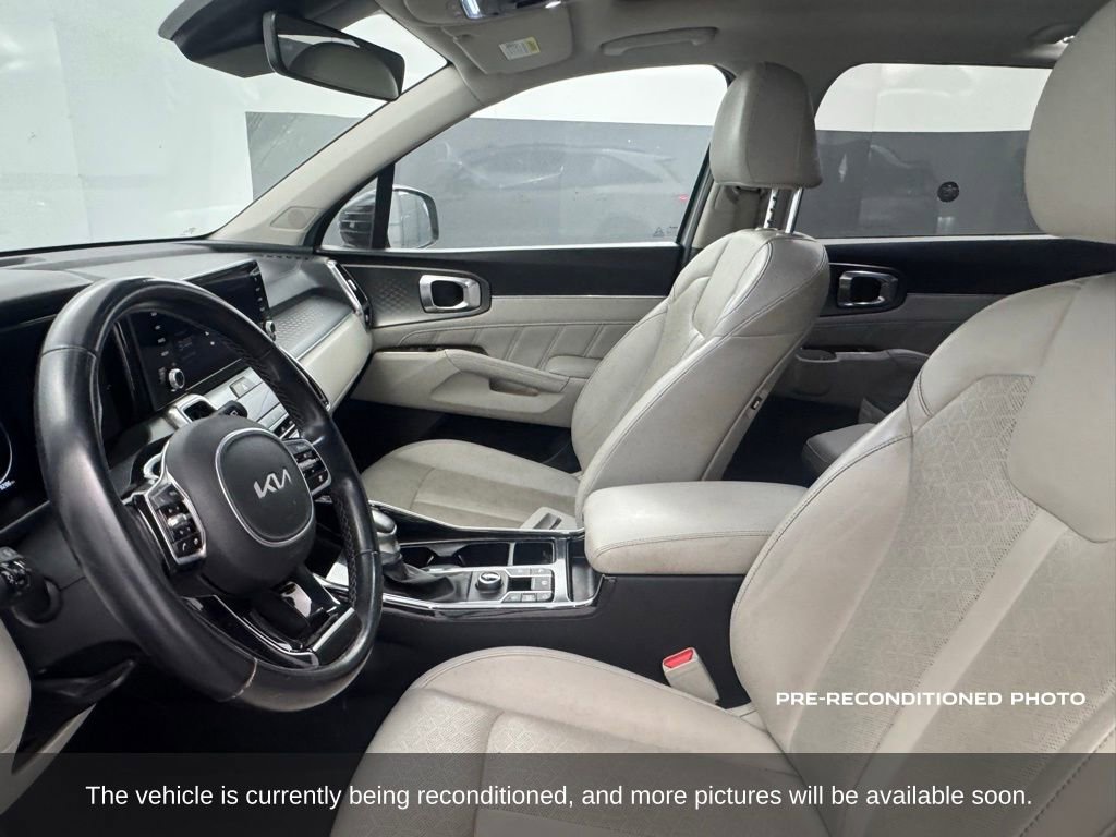 Used 2023 Kia Sorento SX FWD image 9