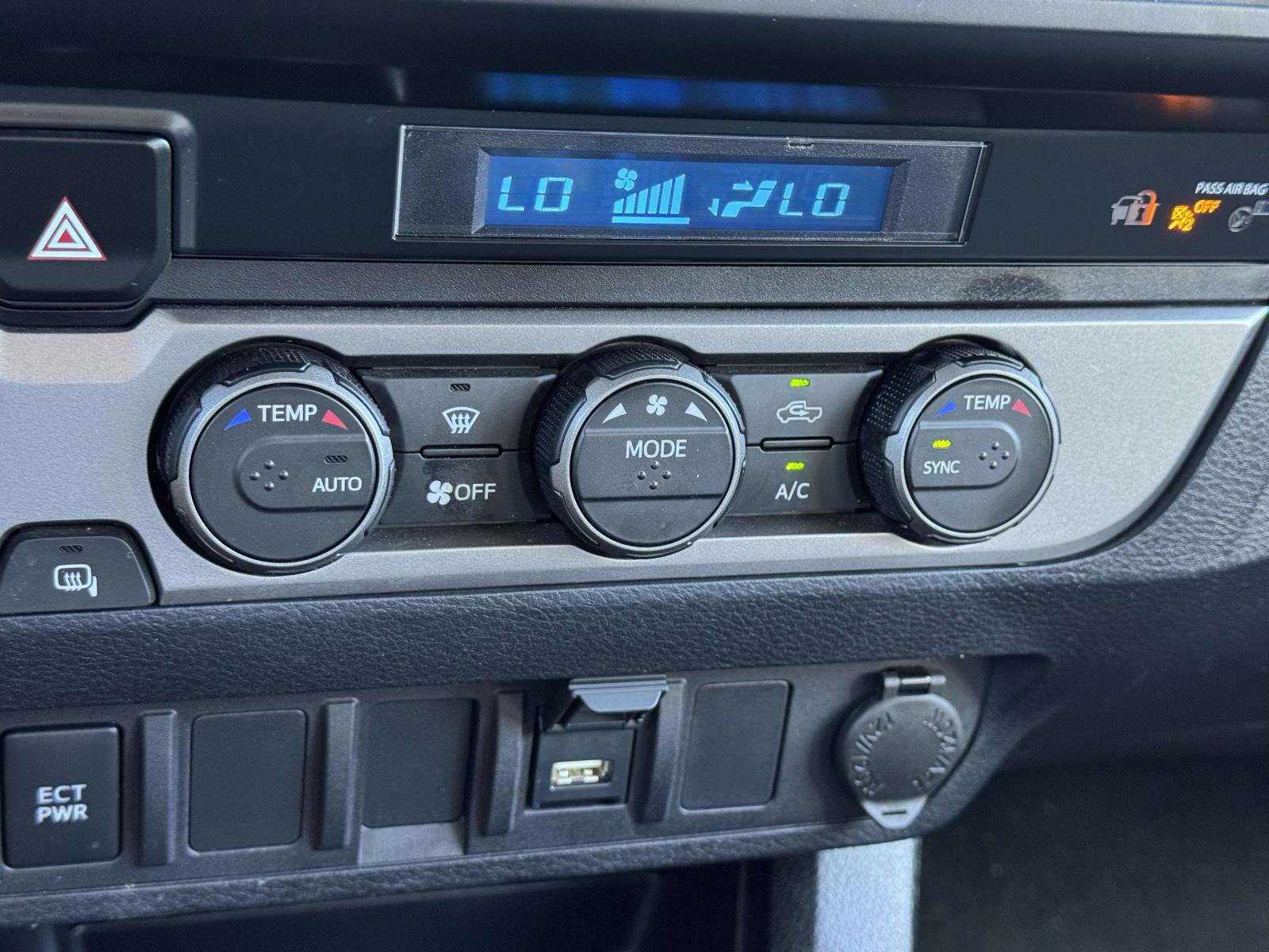 Certified 2022 Toyota Tacoma SR image 27