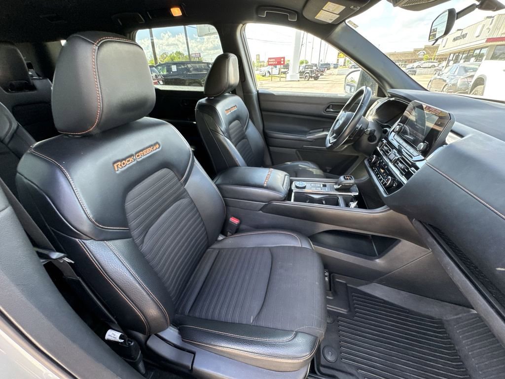 Used 2023 Nissan Pathfinder Rock Creek AWD/4WD image 24