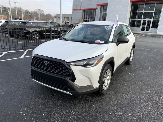 Used 2025 Toyota Corolla Cross L image 4