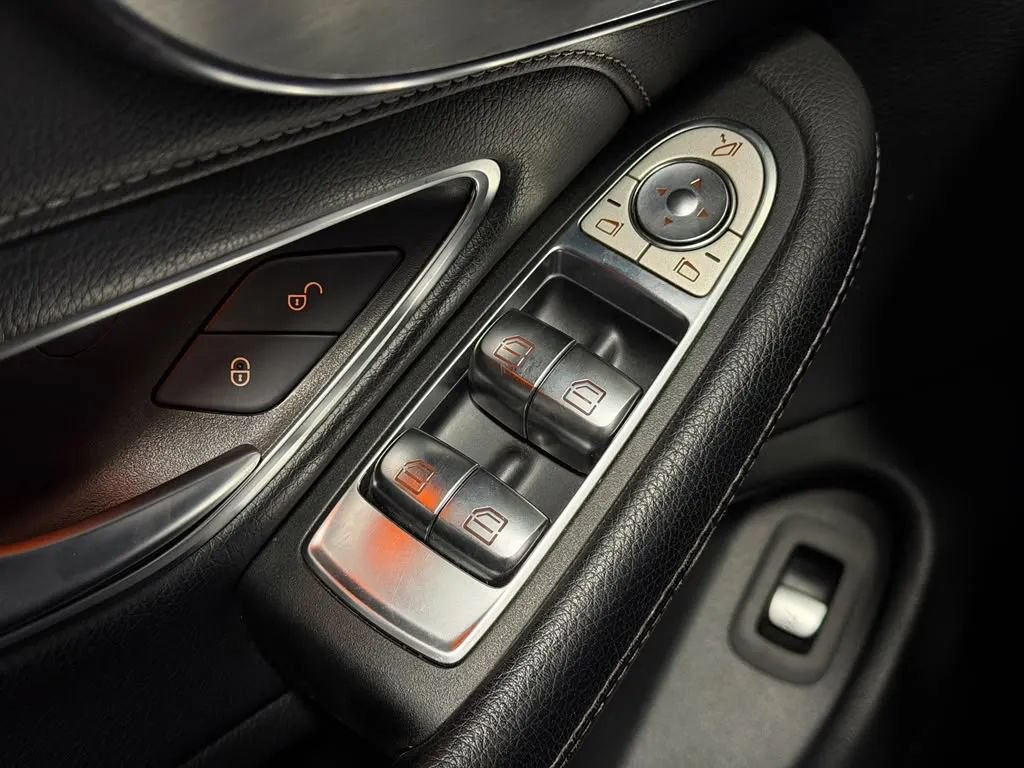 Used 2019 Mercedes-Benz C 63 AMG Cabriolet image 29