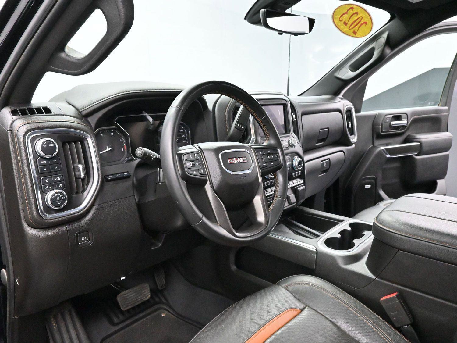 Used 2023 GMC Sierra 3500 AT4 w/ AT4 Premium Plus Package image 15