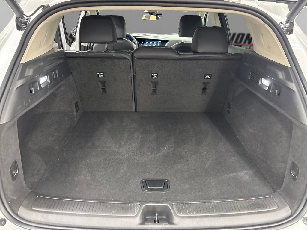 Used 2023 Buick Envision Essence image 11