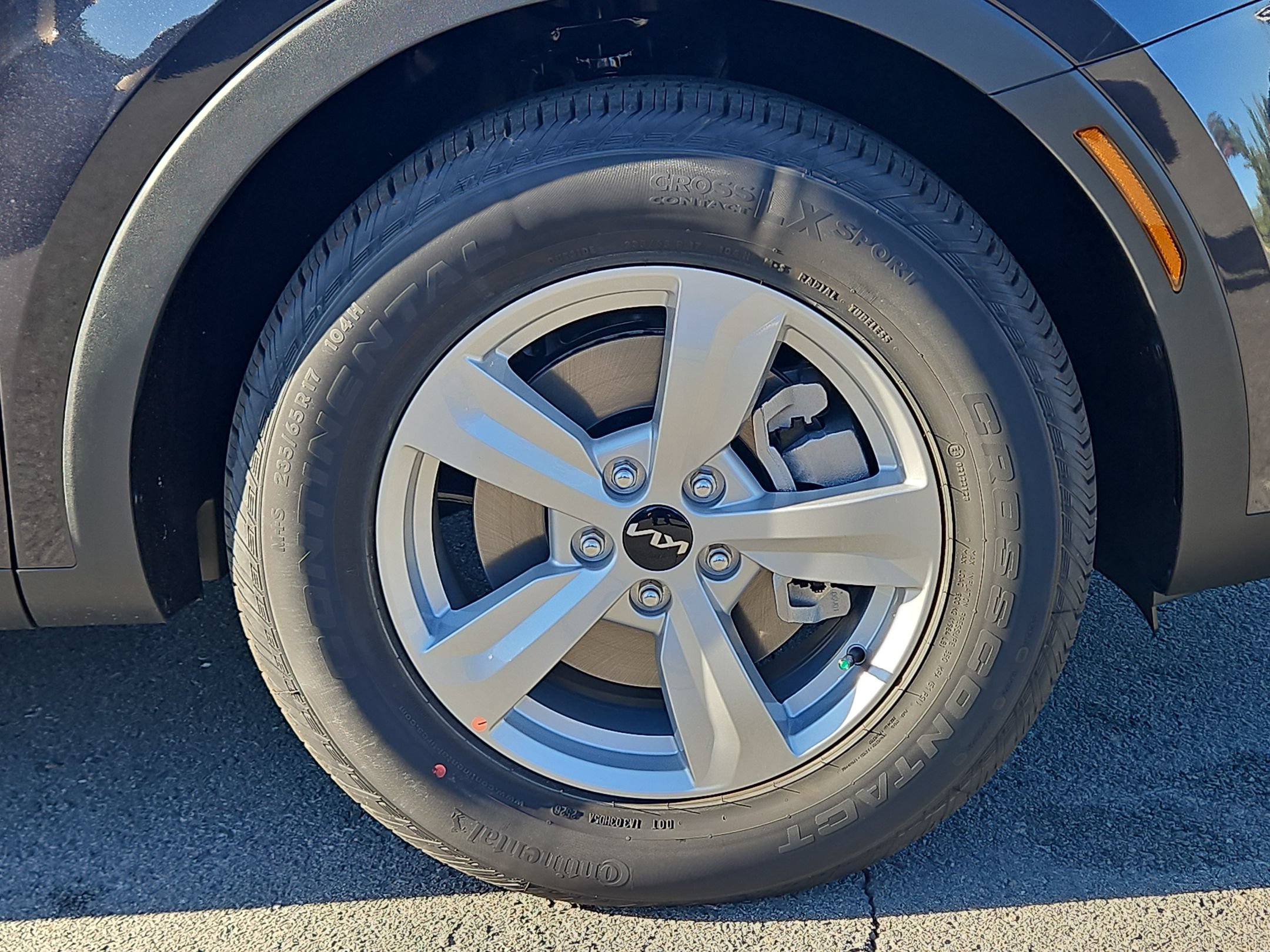 New 2026 Kia Sorento LX FWD image 13