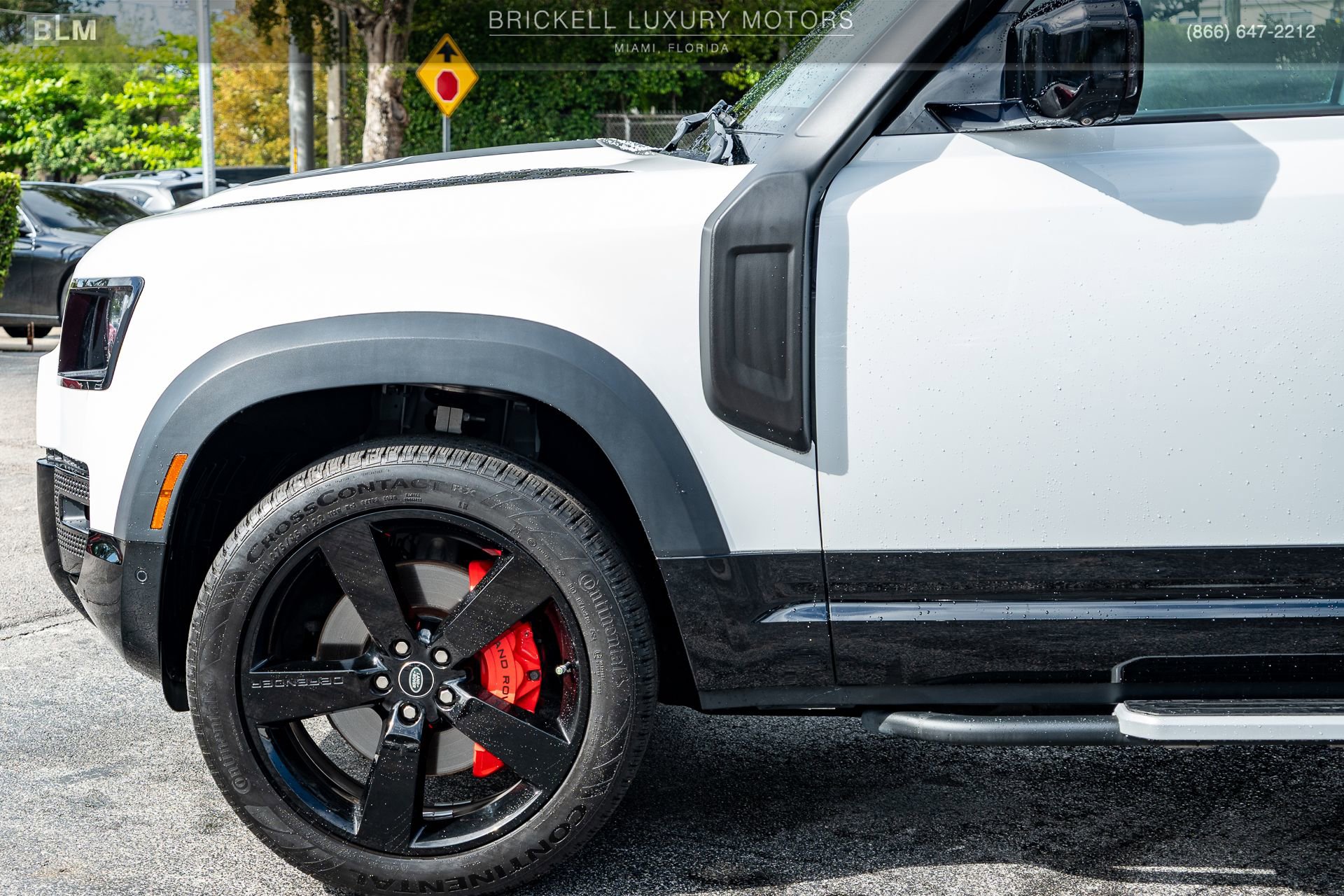 Used 2022 Land Rover Defender 90 X-Dynamic HSE image 45
