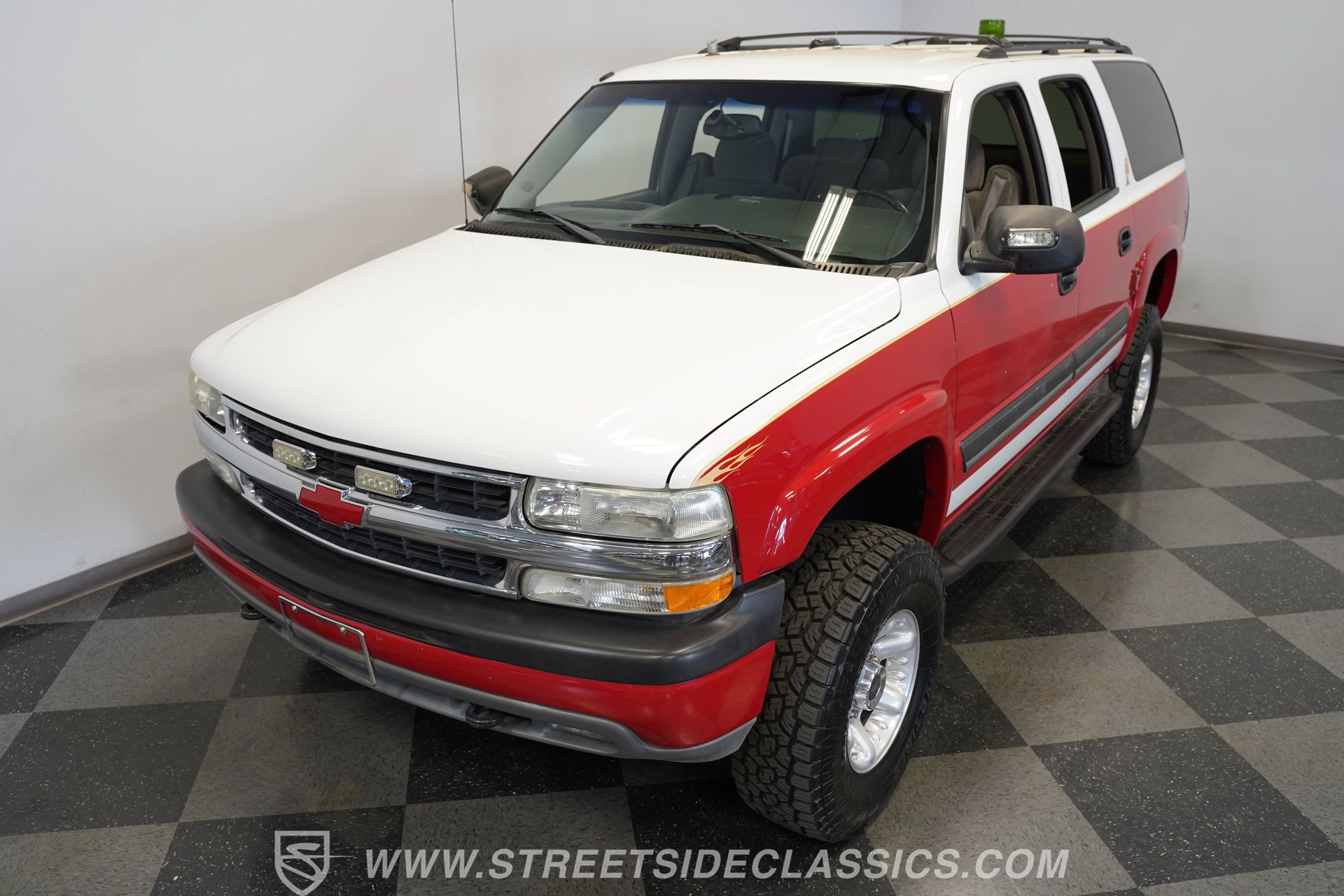 Used 2004 Chevrolet Suburban 2500 LS w/ Suspension Package, Autoride AWD/4WD image 20