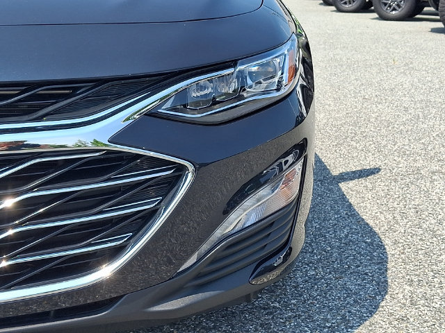 Used 2023 Chevrolet Malibu LT FWD image 9