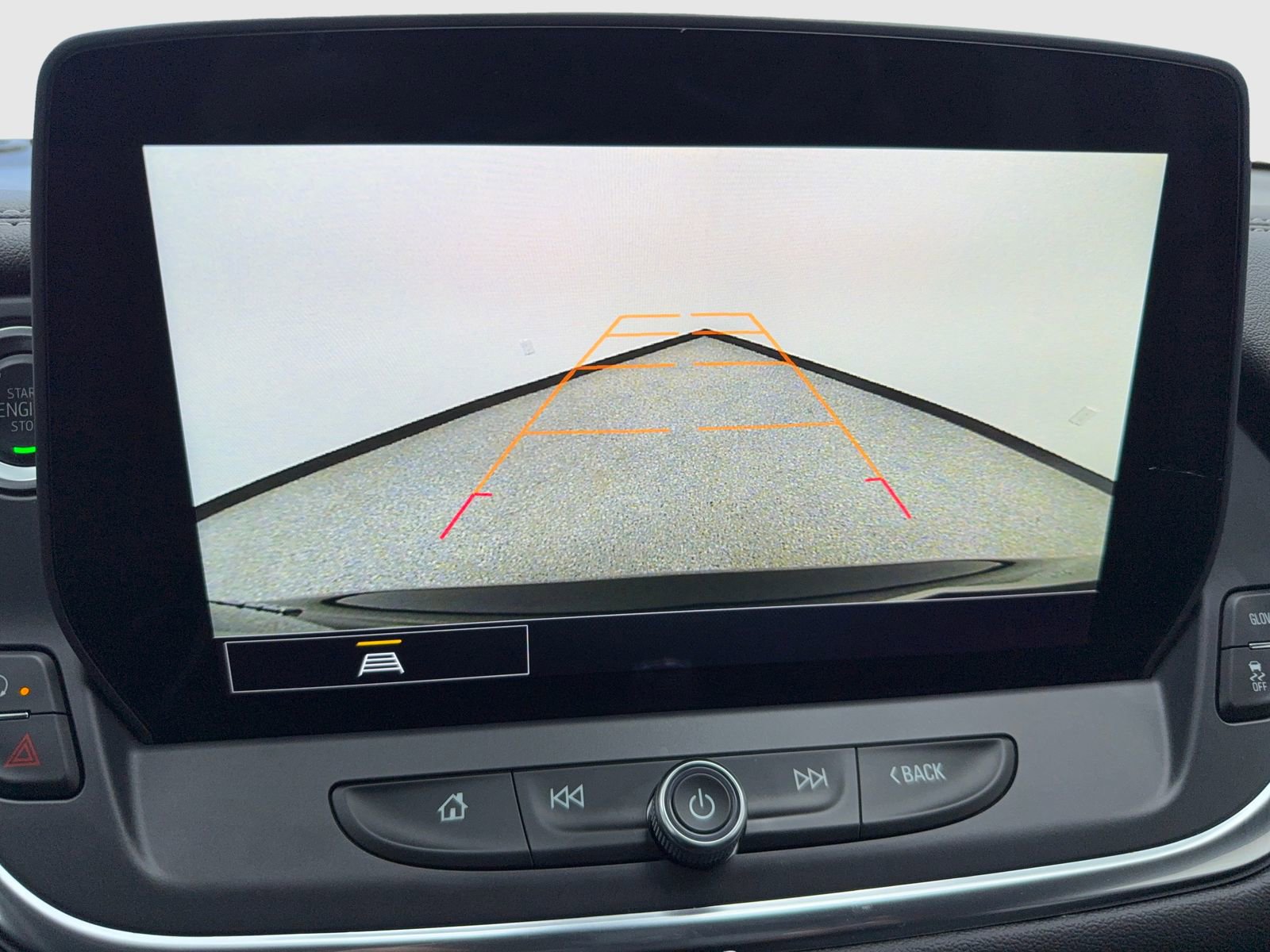 Used 2025 Chevrolet Blazer LT image 28