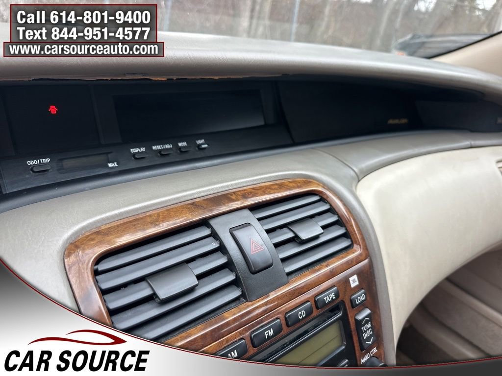 Used 2003 Toyota Avalon XLS image 19