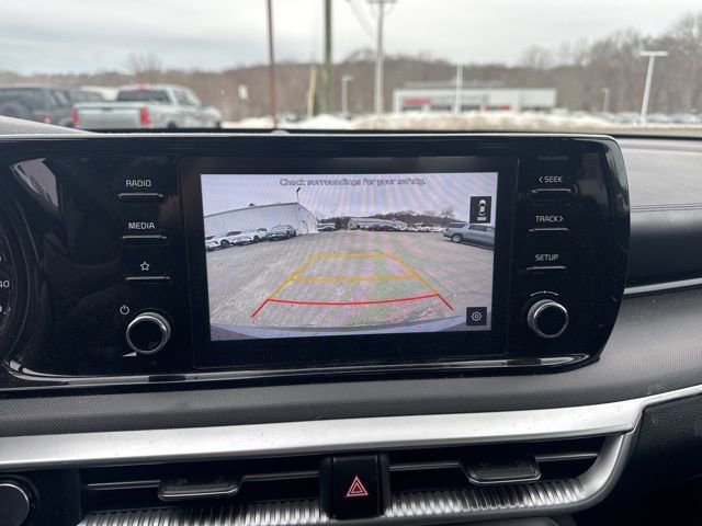 Used 2021 Kia K5 LXS image 2