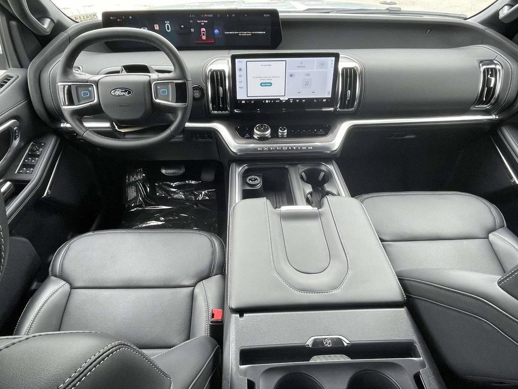 New 2026 Ford Expedition Platinum w/ Stealth Performance Package AWD/4WD image 11