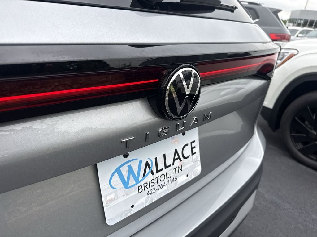 New 2026 Volkswagen Tiguan S FWD image 6