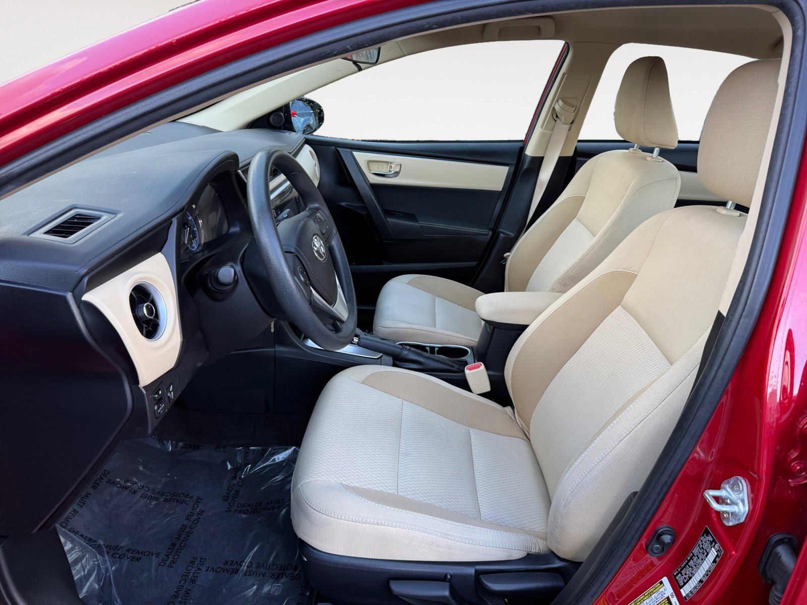 Used 2017 Toyota Corolla LE image 10