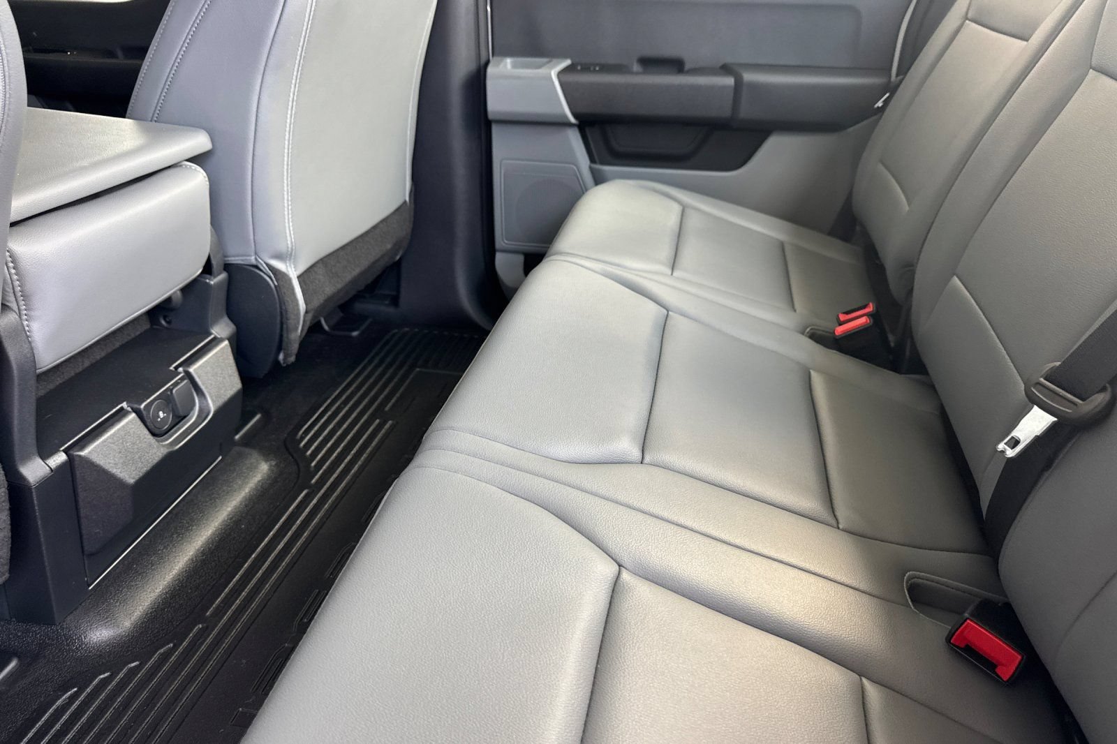 New 2026 Ford F250 XL AWD/4WD image 12