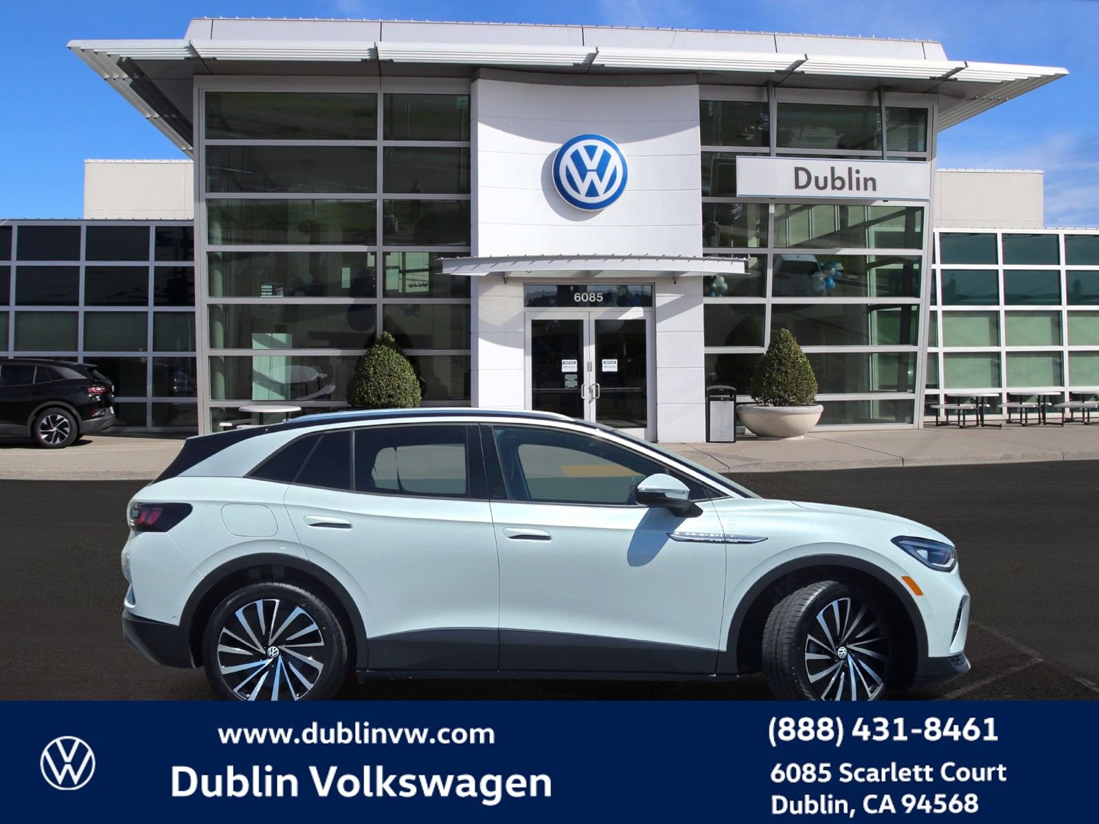 Used 2023 Volkswagen ID.4 Pro S Plus RWD image 3
