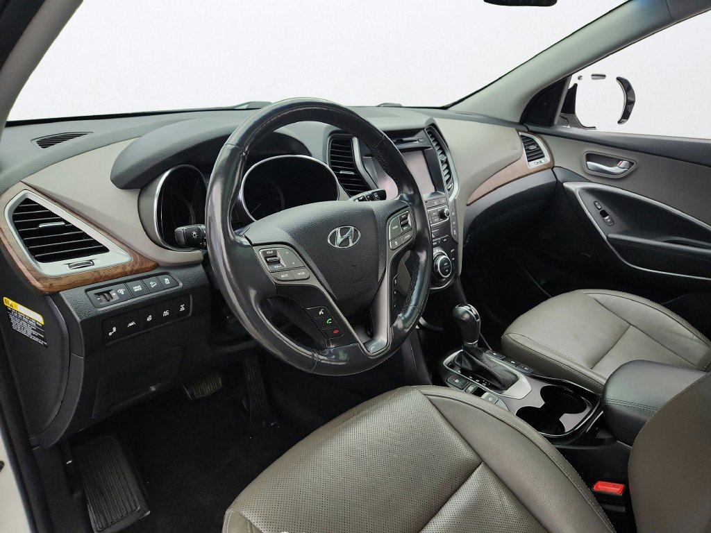 Used 2018 Hyundai Santa Fe Limited AWD/4WD image 9