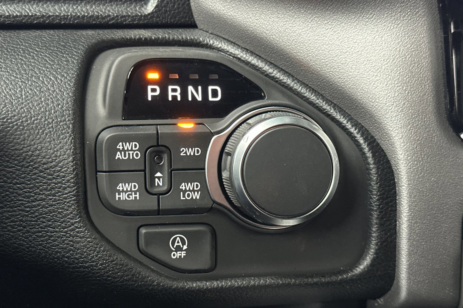 New 2026 RAM 1500 4x4 Crew Cab image 19