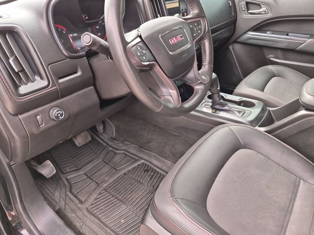 Used 2015 GMC Canyon SLE w/ All-Terrain Adventure Package RWD image 20