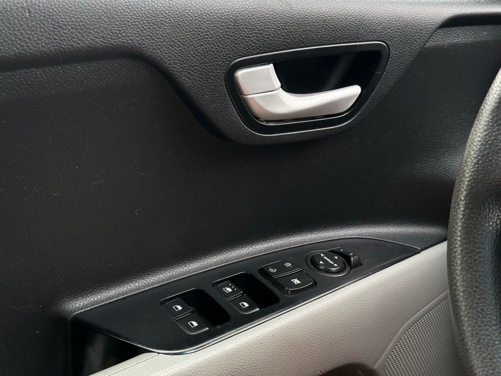 Certified 2020 Kia Rio Sedan FWD image 21
