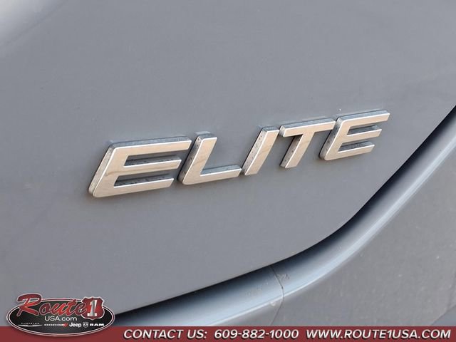 Used 2025 Honda Pilot Elite image 19