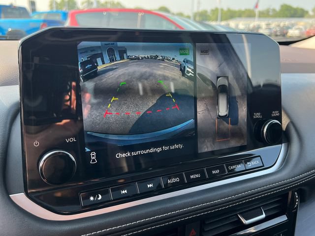 Used 2023 Nissan Rogue Platinum w/ Platinum Premium Package AWD/4WD image 19