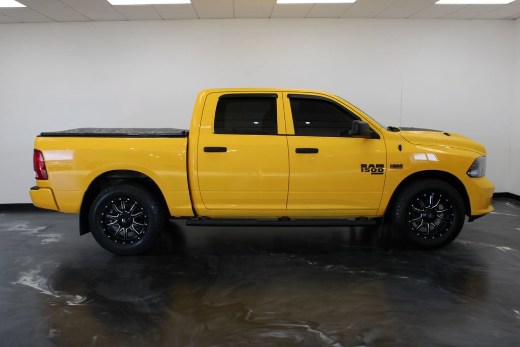 Used 2019 RAM 1500 Express w/ Wheel & Sound Group AWD/4WD image 25
