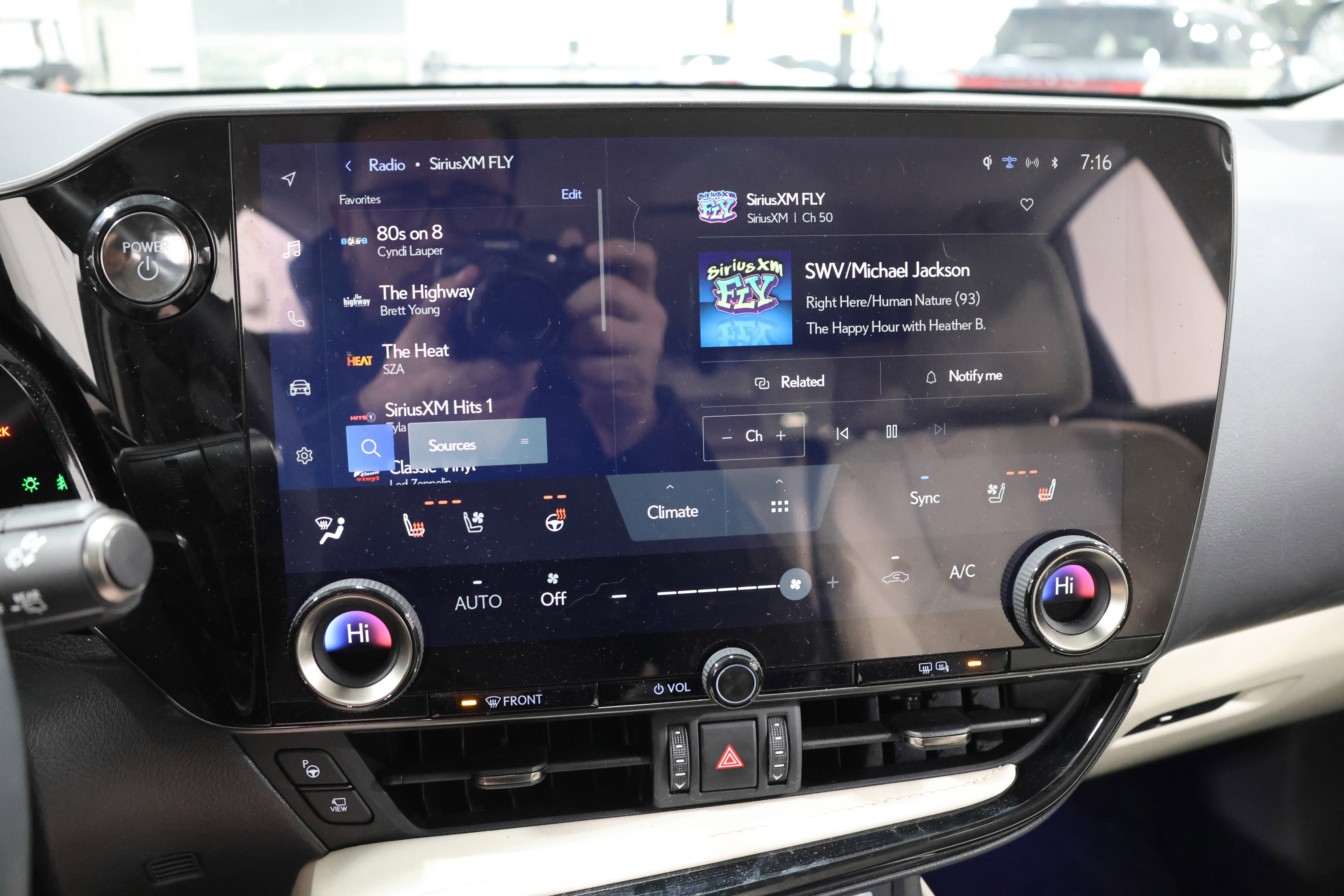 Used 2025 Lexus NX 450h+ AWD w/ Luxury Package image 24