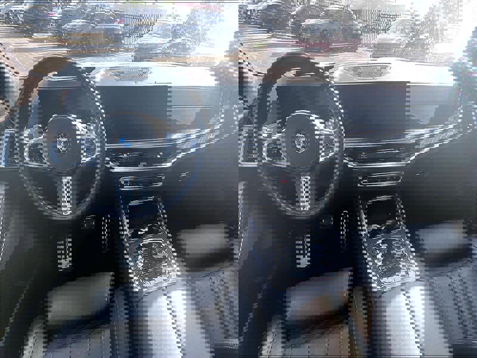 Used 2024 BMW X7 M60i w/ Executive Package image 15